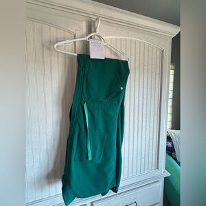 Figs large jumpsuit hunter green!